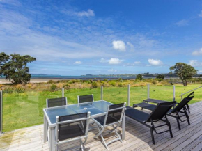 Beachfront Escape - Snells Beach Holiday Home Snells Beach